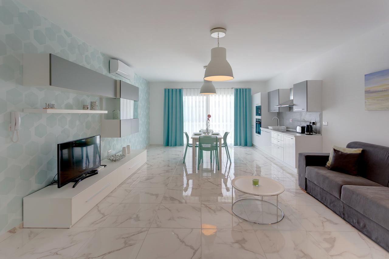 Marvelous 2 Bedroom Apartment By The Sea กอว์รา ภายนอก รูปภาพ